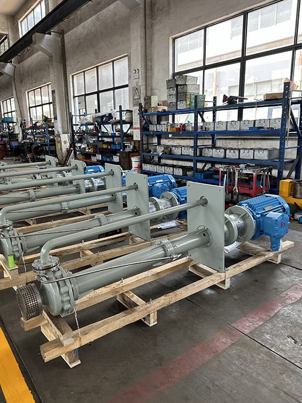 How to Decide Whether to Buy a Submersible Pump or a Submerged Pump?